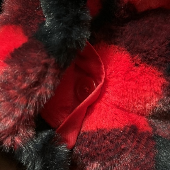 Epic Threads Toddler or Girls RED BUFFALO CHECK Faux Fur Jacket - Picture 5 of 10